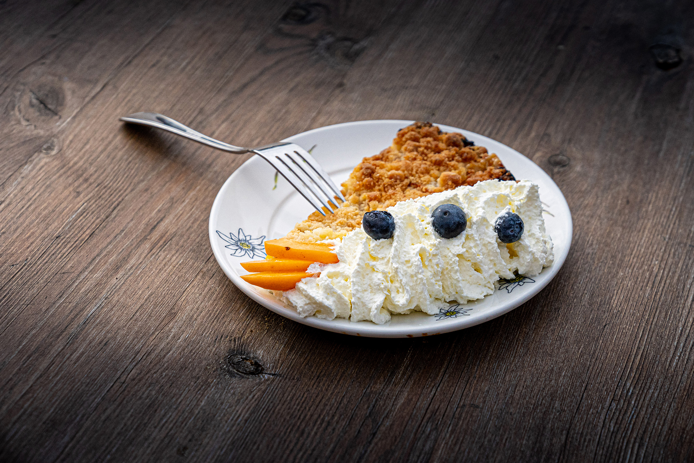 Der leckere Streuselkuchen wird bei minus 40 Grad schockgefrostet und später wieder aufgetaut und das ohne Qualitätseinbussen.