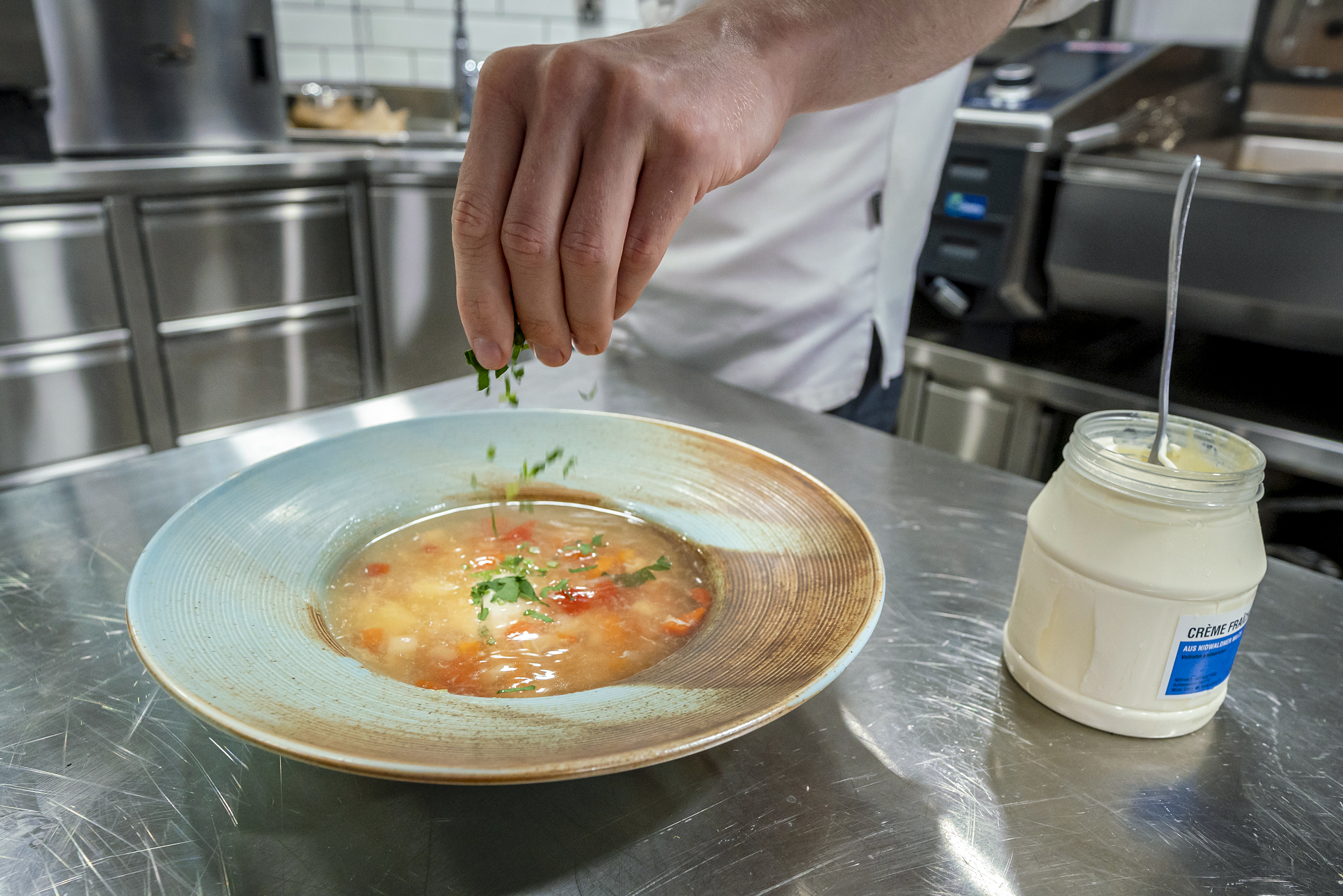 Das Ciorba-Rezept stammt von Fabian Dumitraches rumänischer Oma.
