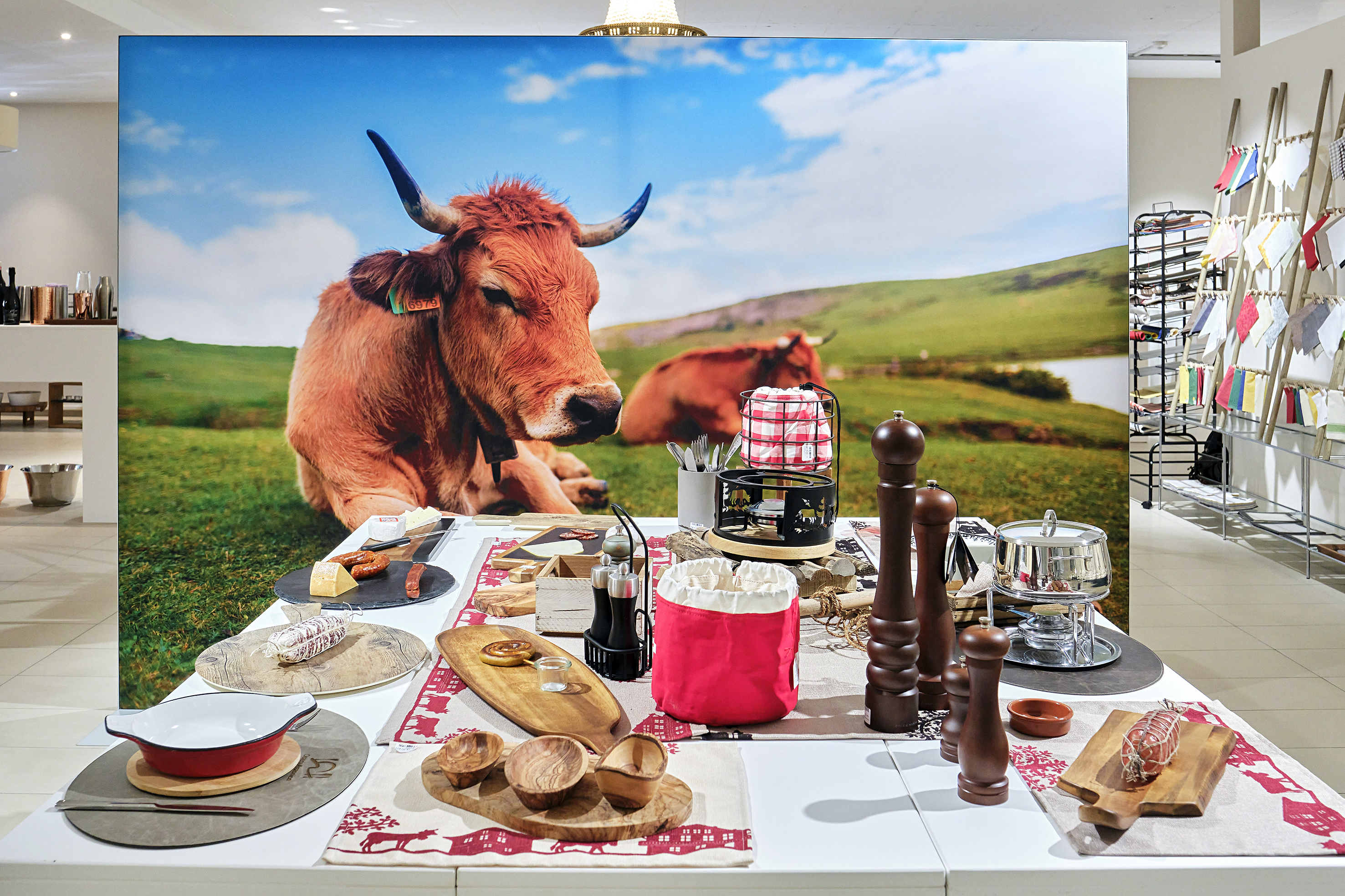 Ein Schweizer Betrieb im Herzen der Zentralschweiz geführt in der dritten Generation: Gastroimpuls ist mit seinem Angebot in der ganzen Schweiz gefragt und auch im nahen Ausland projektbezogen aktiv. 