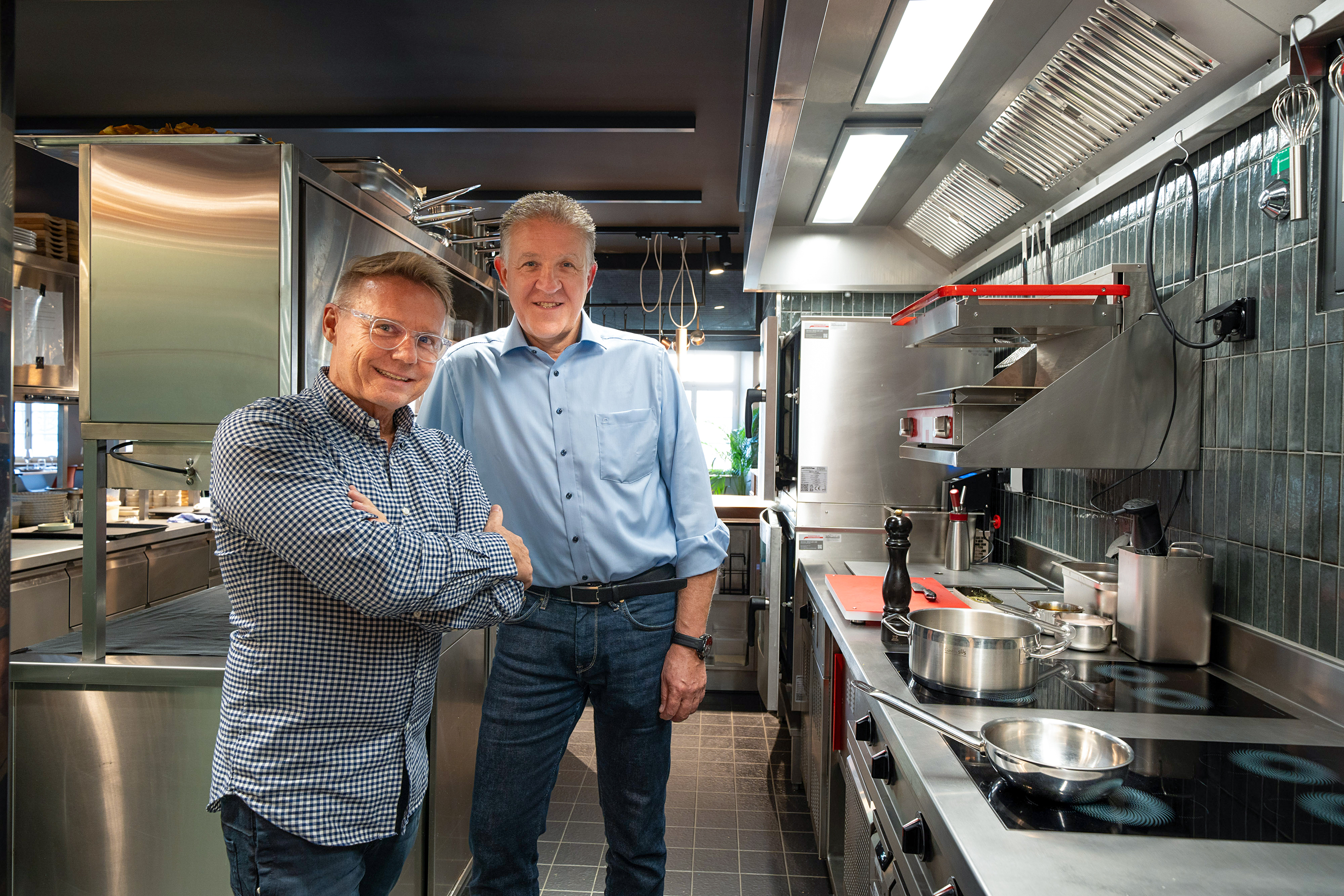 Sie arbeiteten Hand in Hand: Beat Steffen, Geschäftsführer der Steffen Gastro AG, und Architekt Wolfgang Aeberhard.