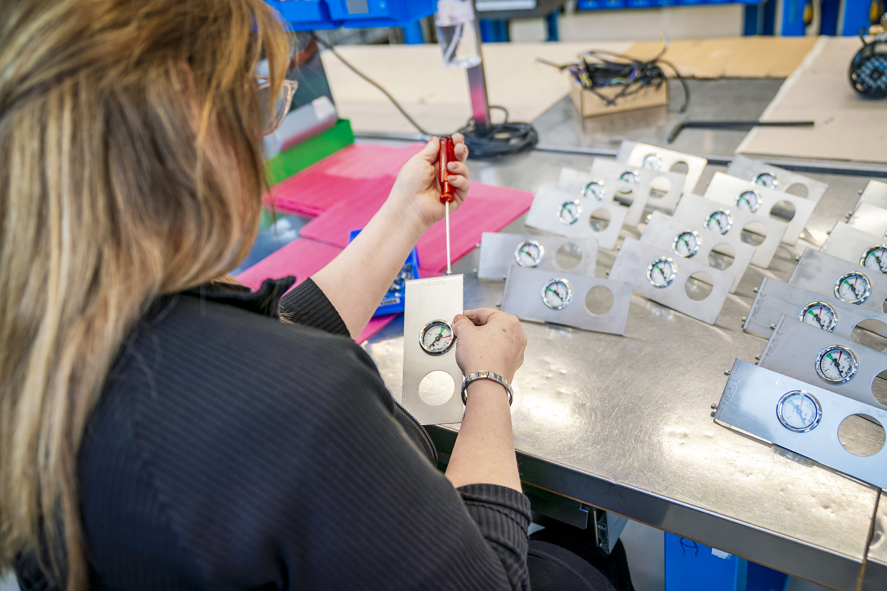 Am Unternehmenssitz im zürcherischen Dällikon entwickelt und produziert Rex-Royal seit bald 40 Jahren professionelle Kaffeemaschinen.