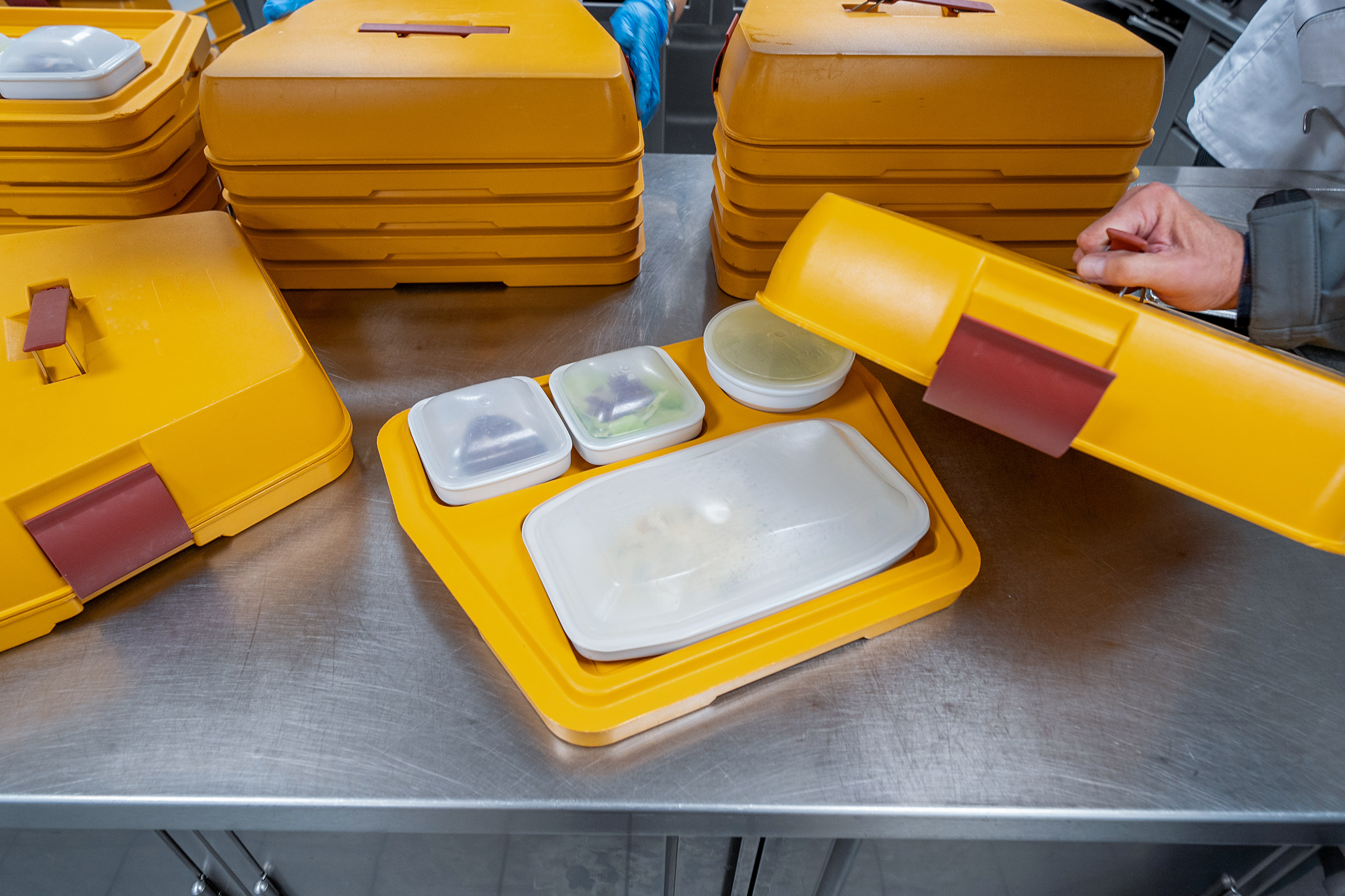 Die Menüschalen erfordern dank Tischset-Konzept kein Umschöpfen.