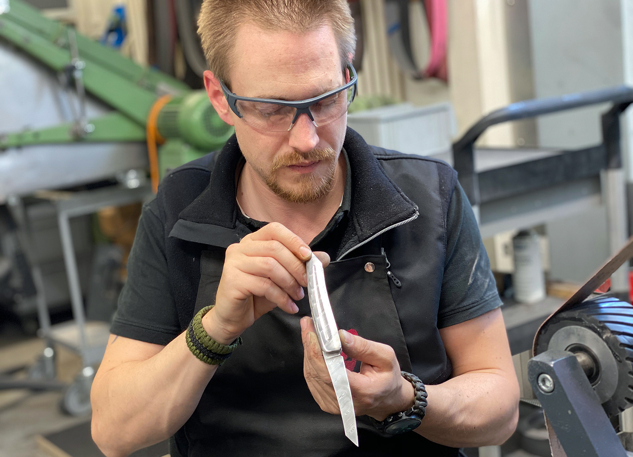 Messerschmied Timo Müller