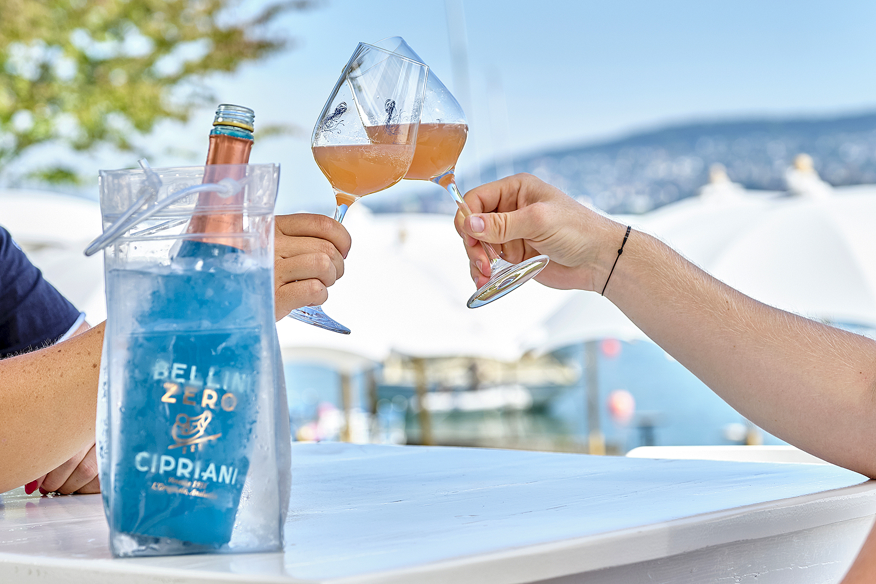 Vor allem die alkoholfreie Varianteist im Fischer’s Fritz sehr gefragt. Allgemein sei alkoholfrei im Trend, sagt Zakariya Ibram vom Fischer’s Fritz.