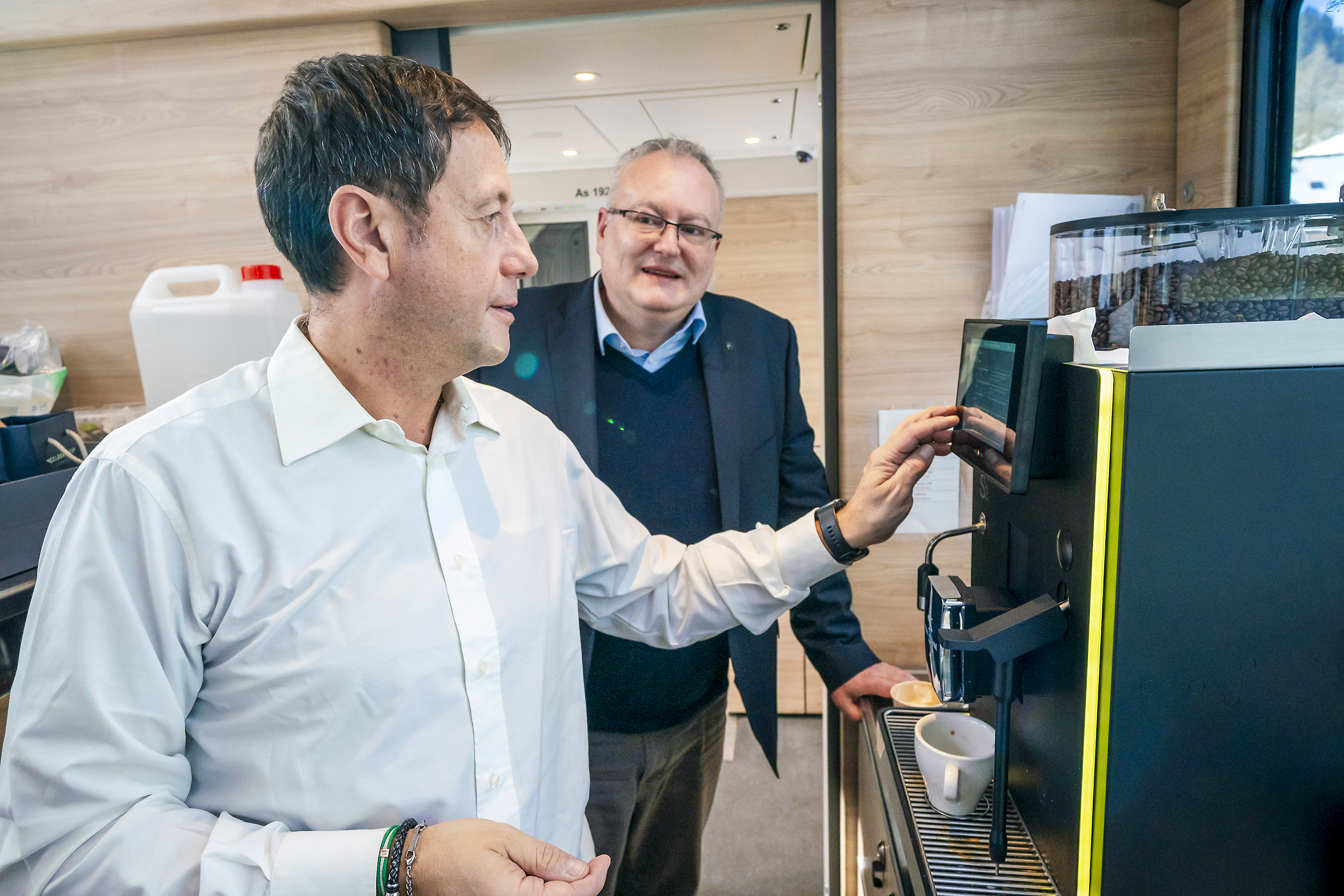 Ausgeklügelt: «Die S2 Railway kann zu Wartungszecken einfach ausgebaut werden», erklärt Christoph Staubli. Das Gesamtpaket überzeugte Enrico D’Herin.