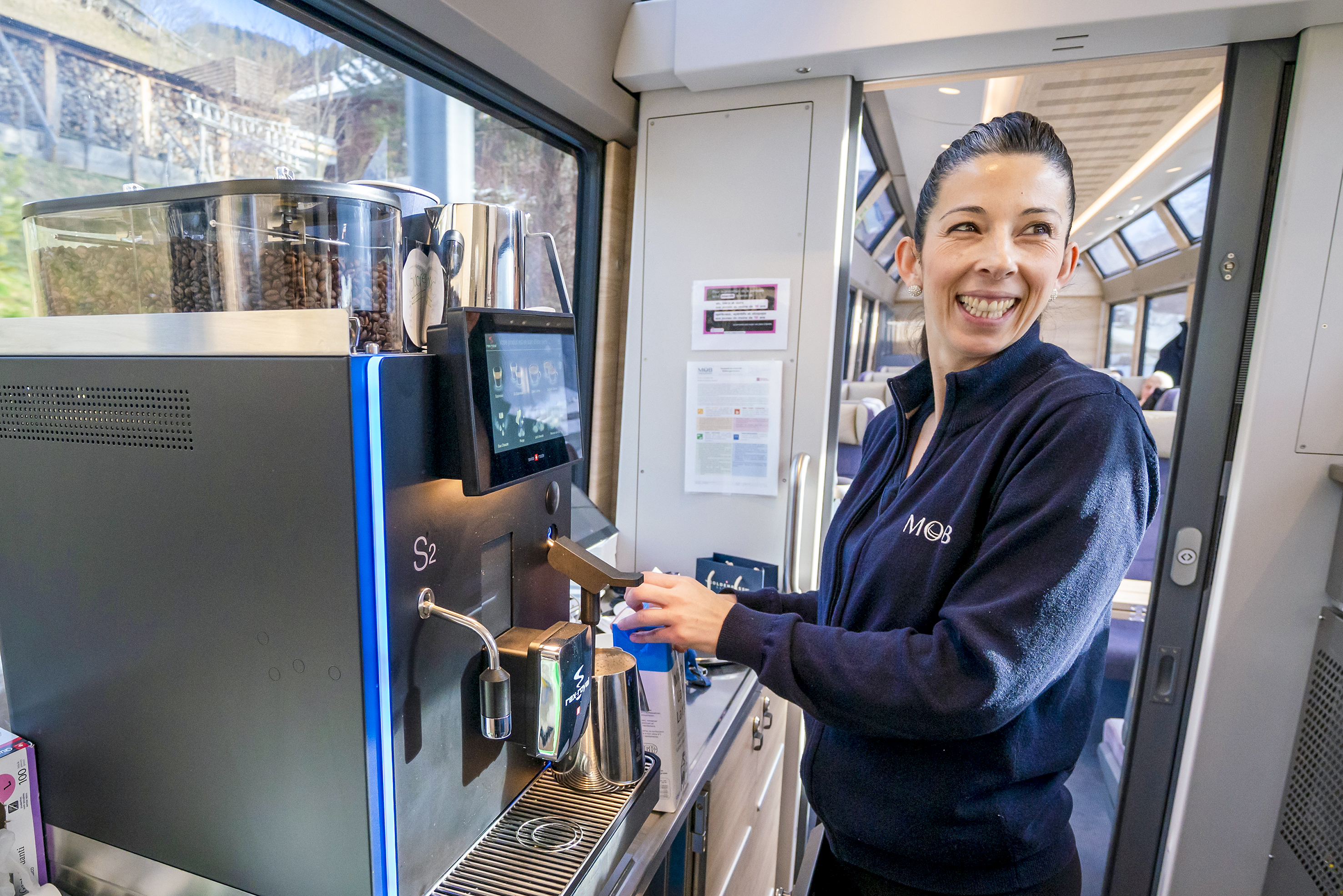 Filomena Pisoni ist begeistert von der Qualität des Kaffees sowie von der einfachen Handhabung der S2 Railway CST.
