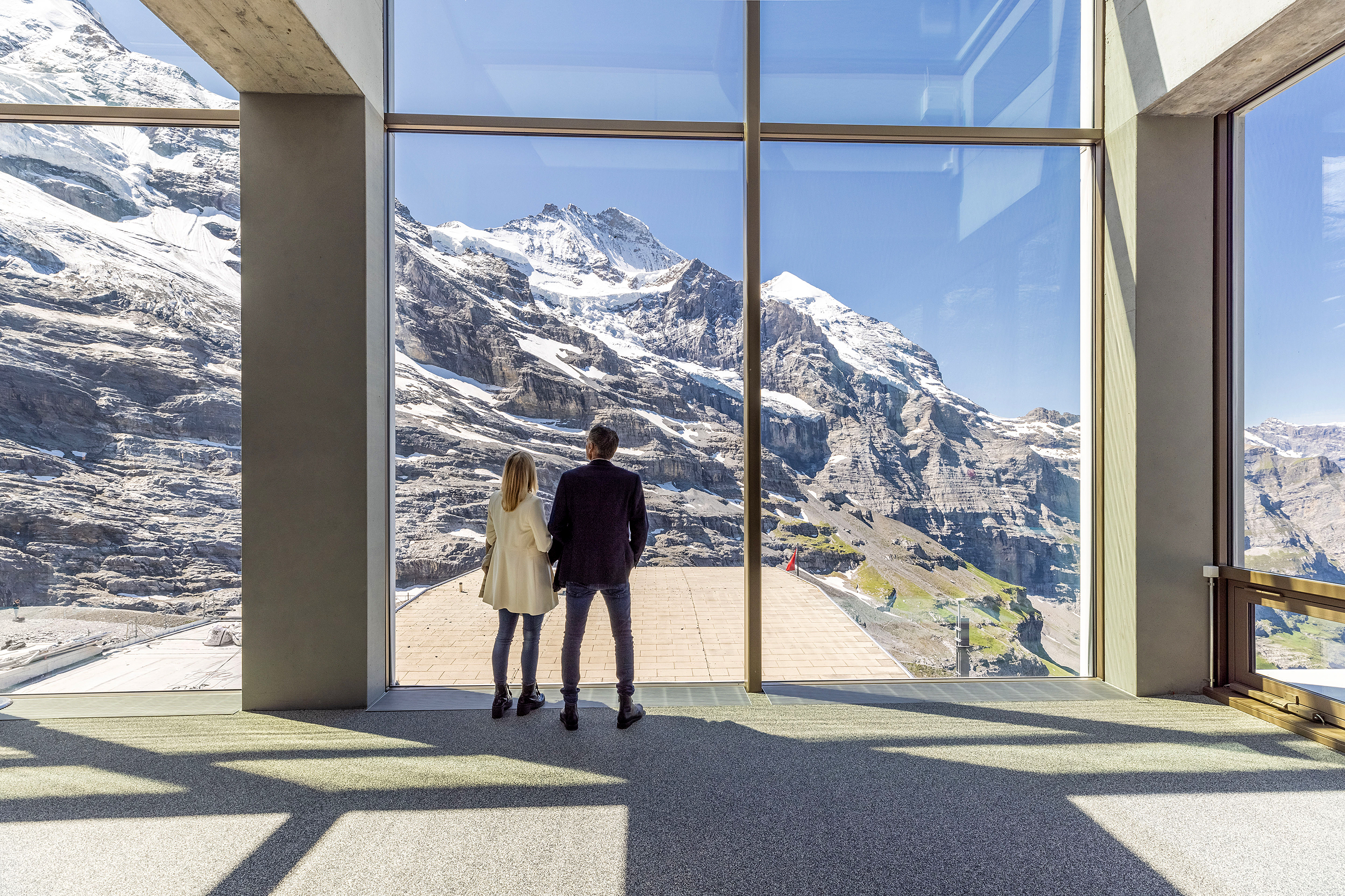 2020 eröffnete der Bahnhof Eigergletscher, der das Wander- und Skigebiet am Fuss der Eigernordwand mit dem Jungfraujoch verbindet.