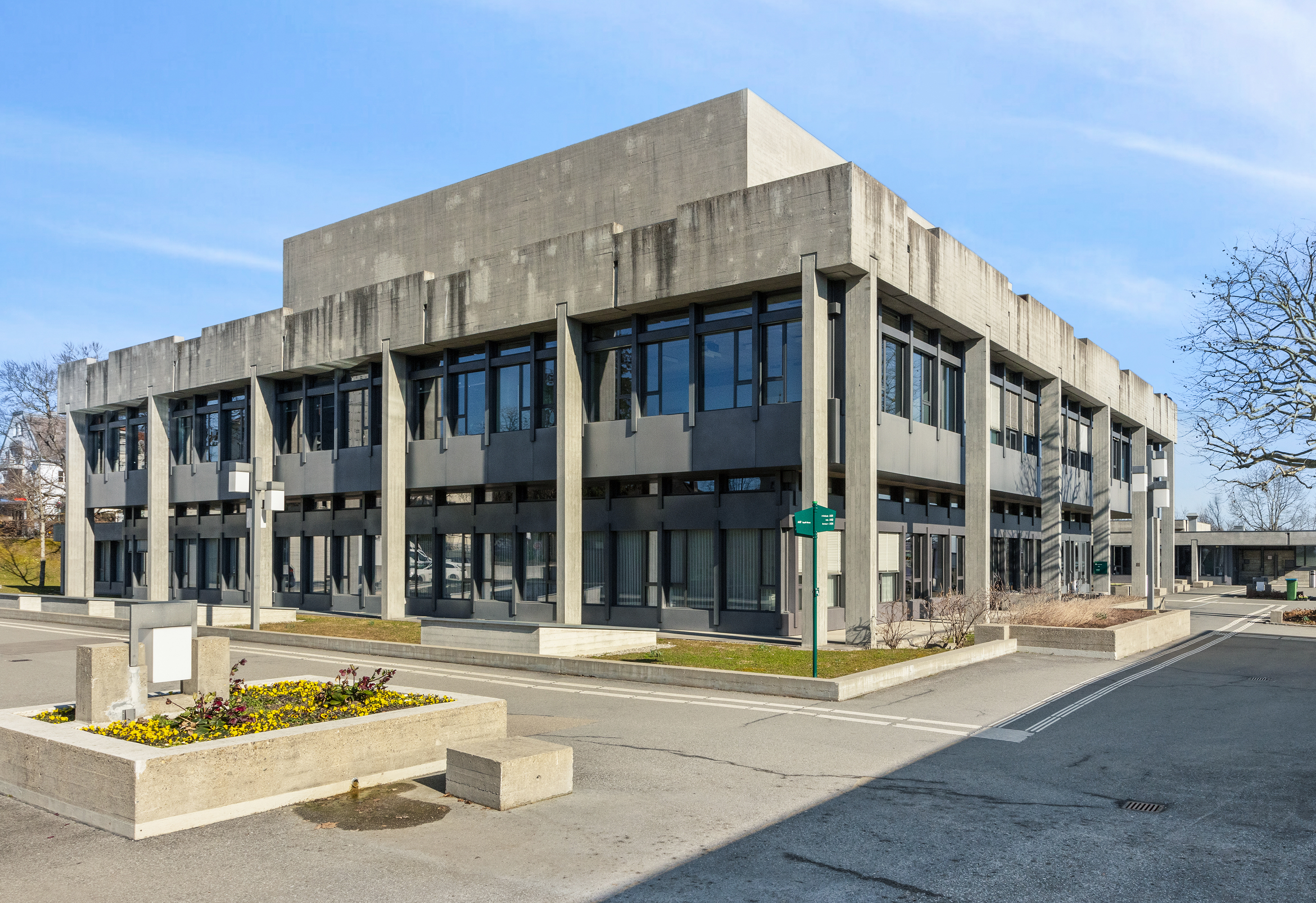 Die Universität St.Gallen am Rosenberg ist Ausbildungsstätte und Veranstaltungsort in einem. Das Bild zeigt das 1963 eingeweihte Hauptgebäude.