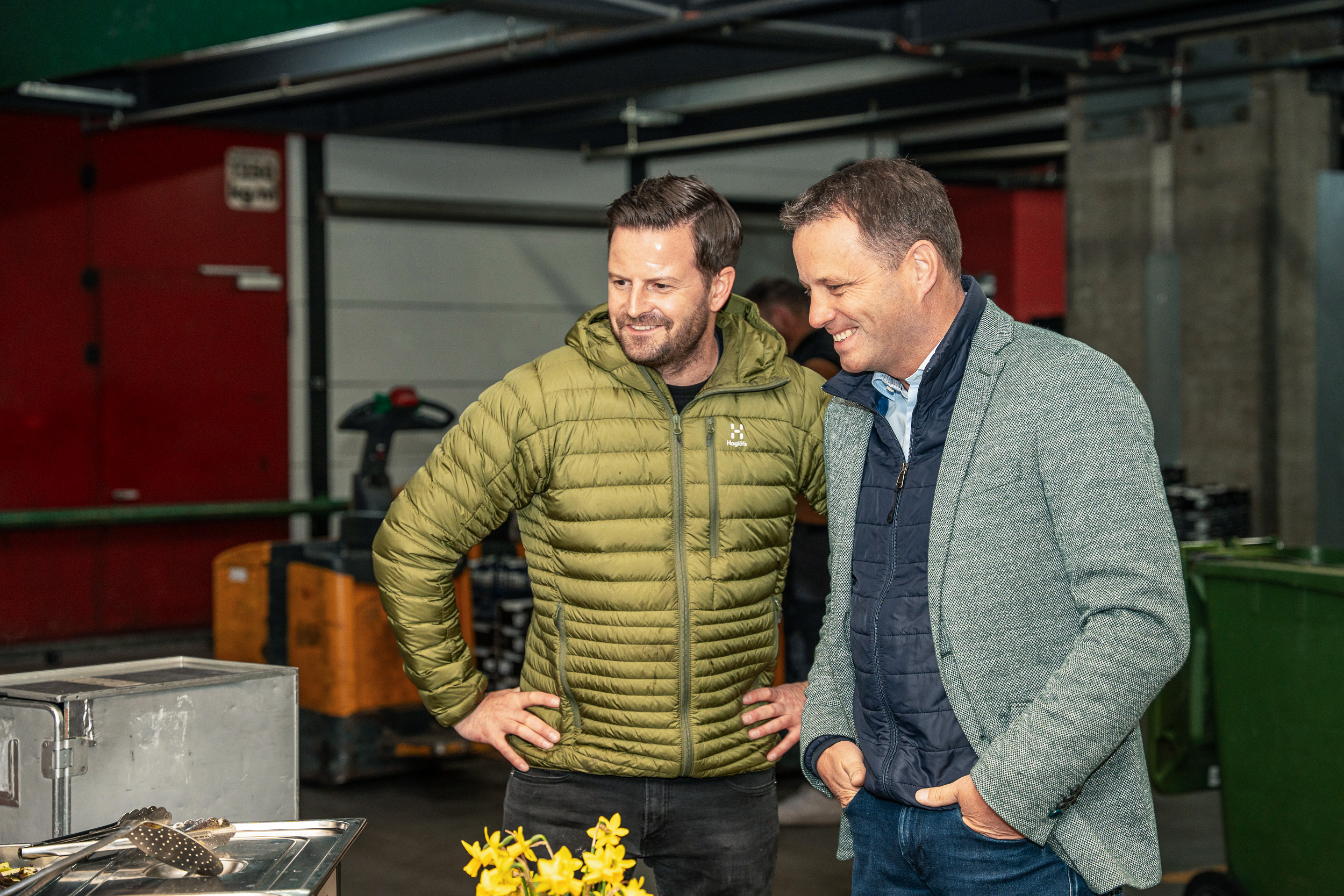 Chefkoch Pascal Schmutz (l.) mit Ueli Bleiker, designierter Geschäftsführer des Zürcher Engrosmarkts.