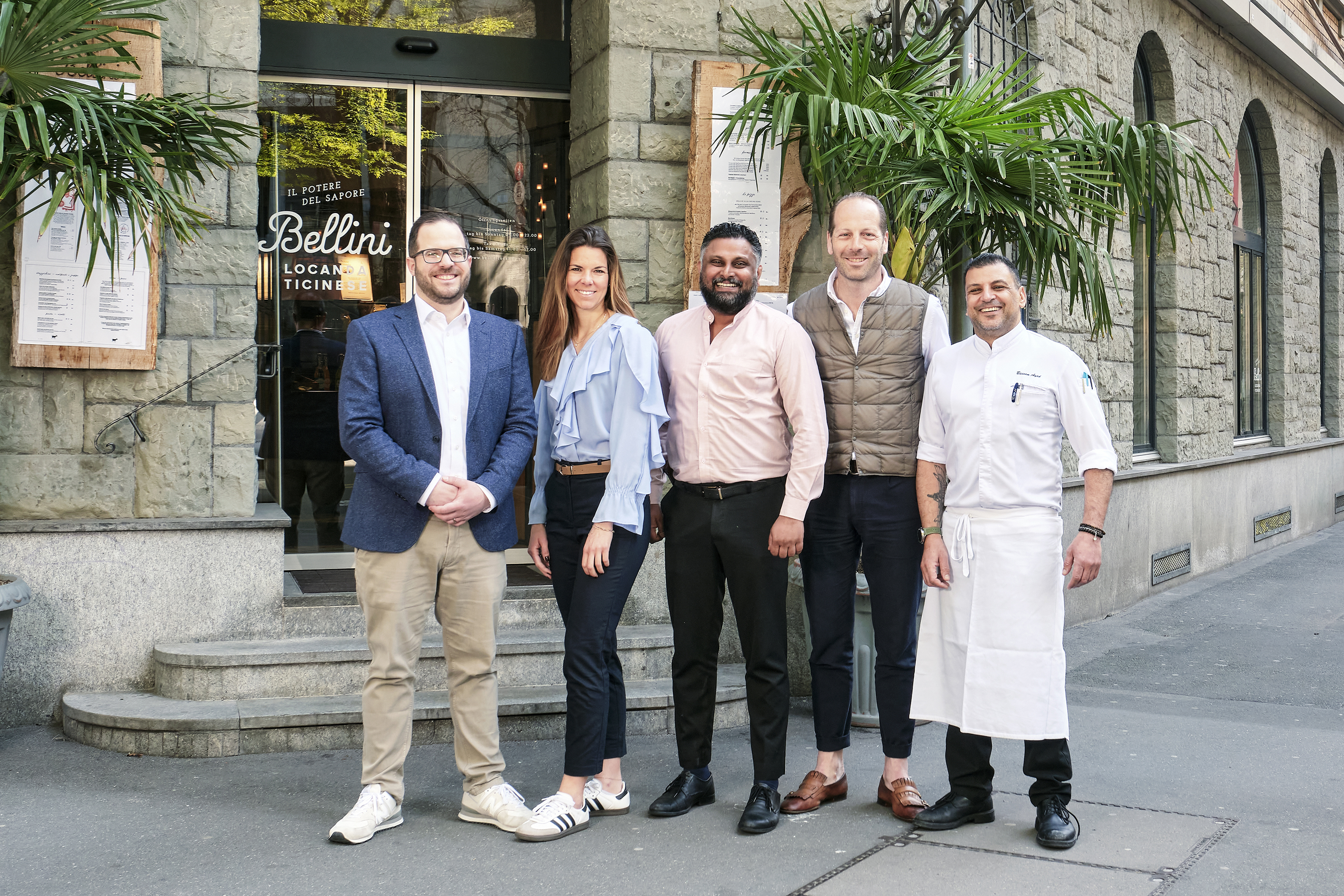 Ein gemeinsamer Name vereint (v.l.): Thomas Hartmann, Senior Product Manager, und Corina Koster, Key Account Manager von Delico, mit Joseph Francis, Leiter Restauration, Hotelier Alessandro Pedrazzetti und Bassem Ayad, Küchenchef.