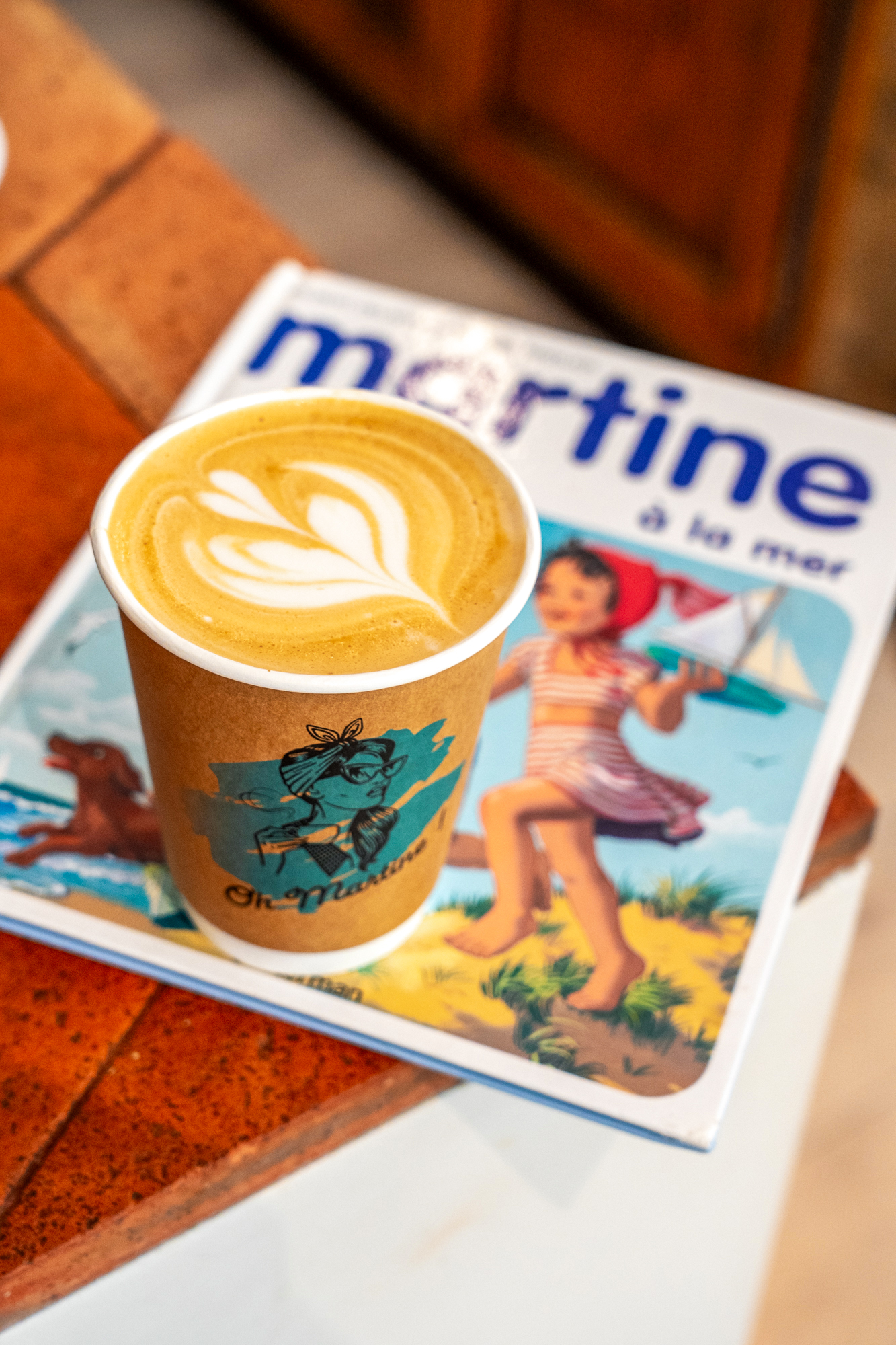 Kaffeepause im Oh Martine! mit einem Hauch von Nostalgie.