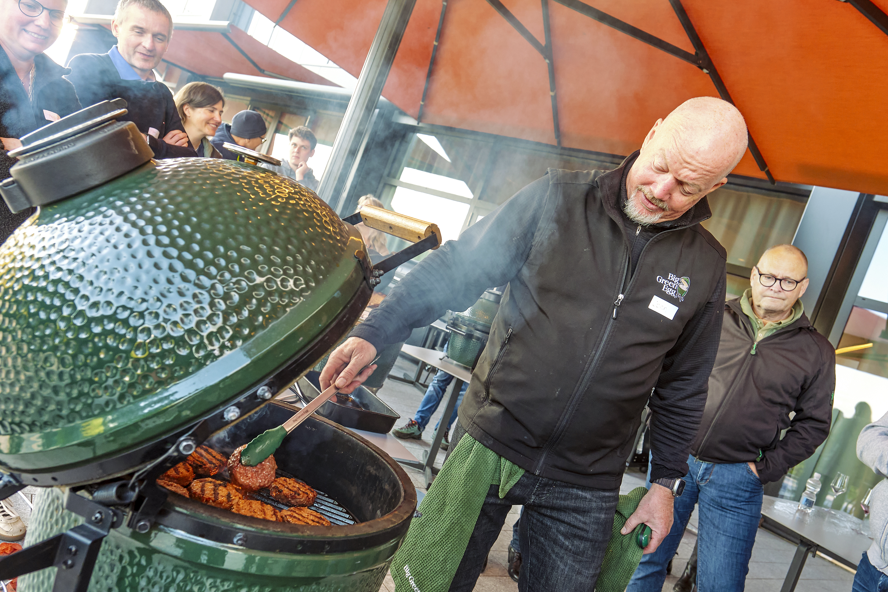 Neun Gänge sind am Grillkurs in der Macardo Swiss Distillery geplant.