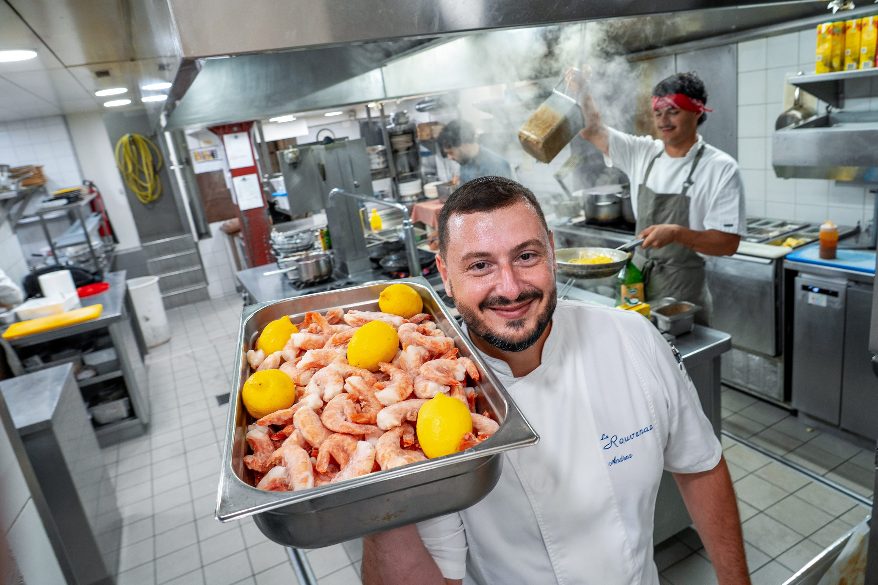 Die argentinischen Garnelen werden seit mehreren Jahren von der Dyhrberg AG geliefert und auf grossen Braseros gegrillt.