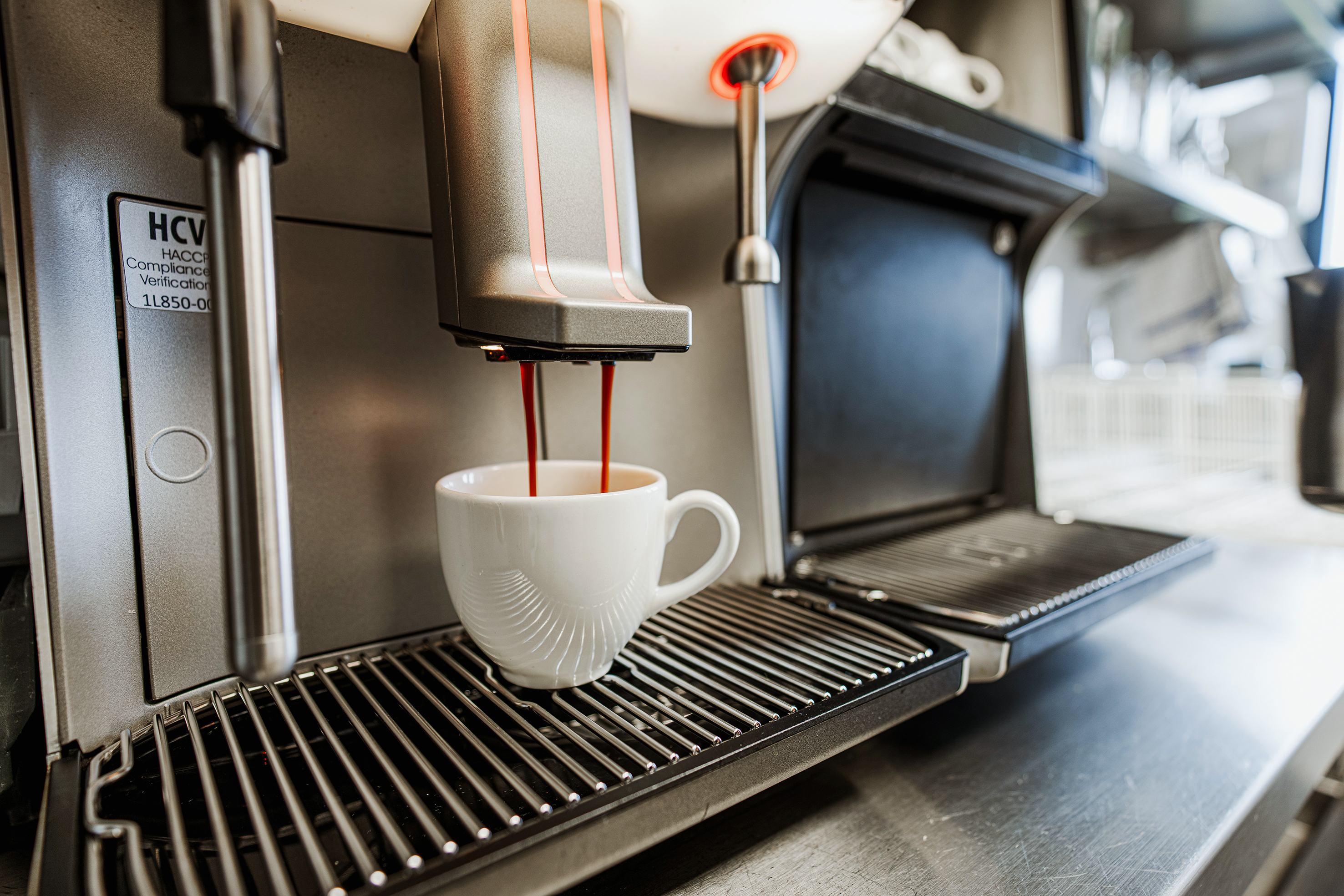 Bis zu 250 Tassen Kaffee pro Stunde sind für die Melitta Cafina XT-8 kein Problem.