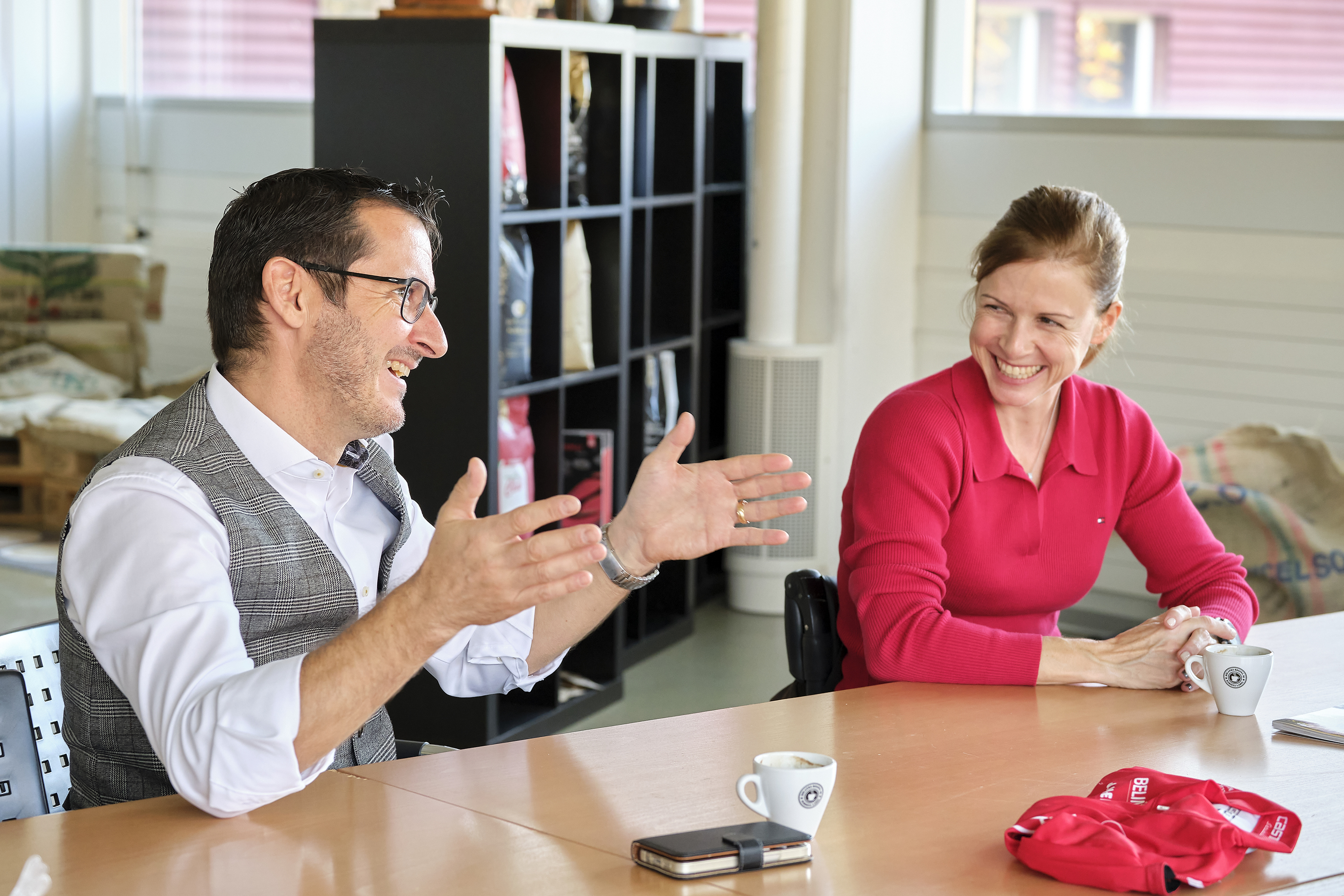 Seit April 2021 ist die Kolanda-Regina AG Sponsorin der Handbike-Athletin Sandra Stöckli. Für Geschäftsinhaber Reto Burri war der persönliche Bezug zur Sportlerin und seine Affinität zum Velosport eine wichtige Voraussetzung für dieses Engagement.