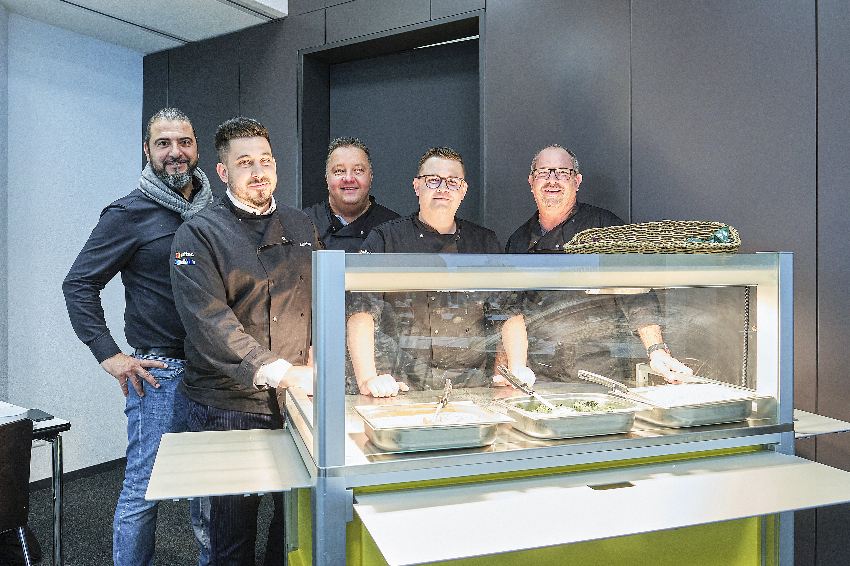 Das Team der Pitec AG überzeugte die anwesenden Seminarteilnehmenden mit Information und anschaulichen Ergebnissen: Domenico De Luca, Samir Farag, Patrik Wiget, Leandro Kräuchi und Mike Bethke (v.l.n.r.).