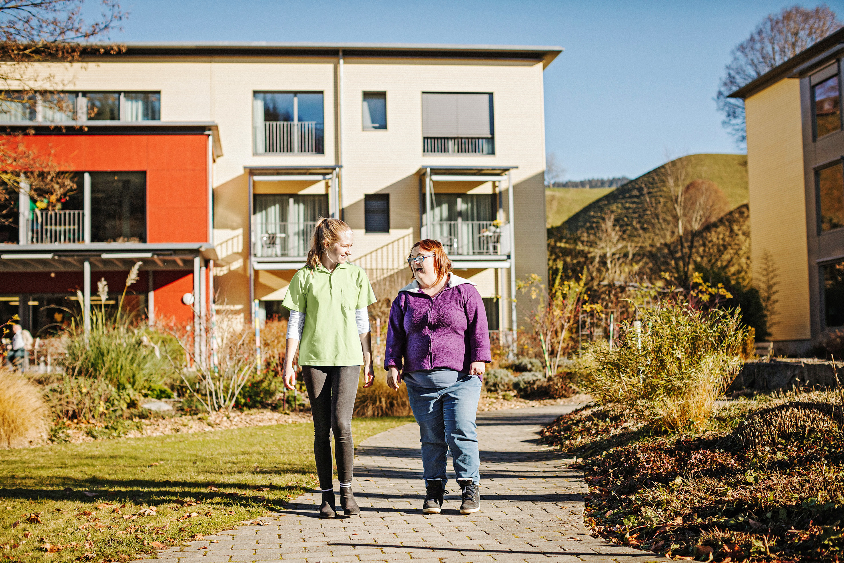 An allen fünf Standorten von Lebensart geht es darum, Angebote im AHV- und im IV-Bereich anzubieten und den Menschen ein möglichst selbstbestimmtes Leben zu ermöglichen.